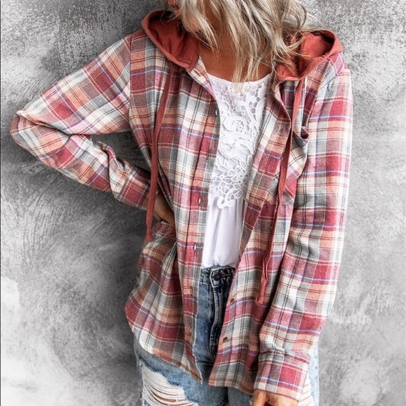 Trindy Clozet Boutique Tops - Pretty in Plaid Button Down Hoodie